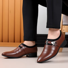 New Korean Version Men's Business Formal Shoes - Large Size Pointed Toe Casual Shoes 2024 SHOWLU FASHION STORE
