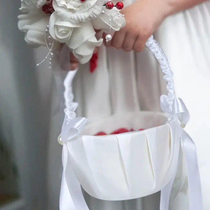 20 cm White Flower Girls Basket Silk Wedding Basket for Flower Bride/Kids Hand Held Wedding Ceremony Party Decorations - SHOWLU FASHION STORE