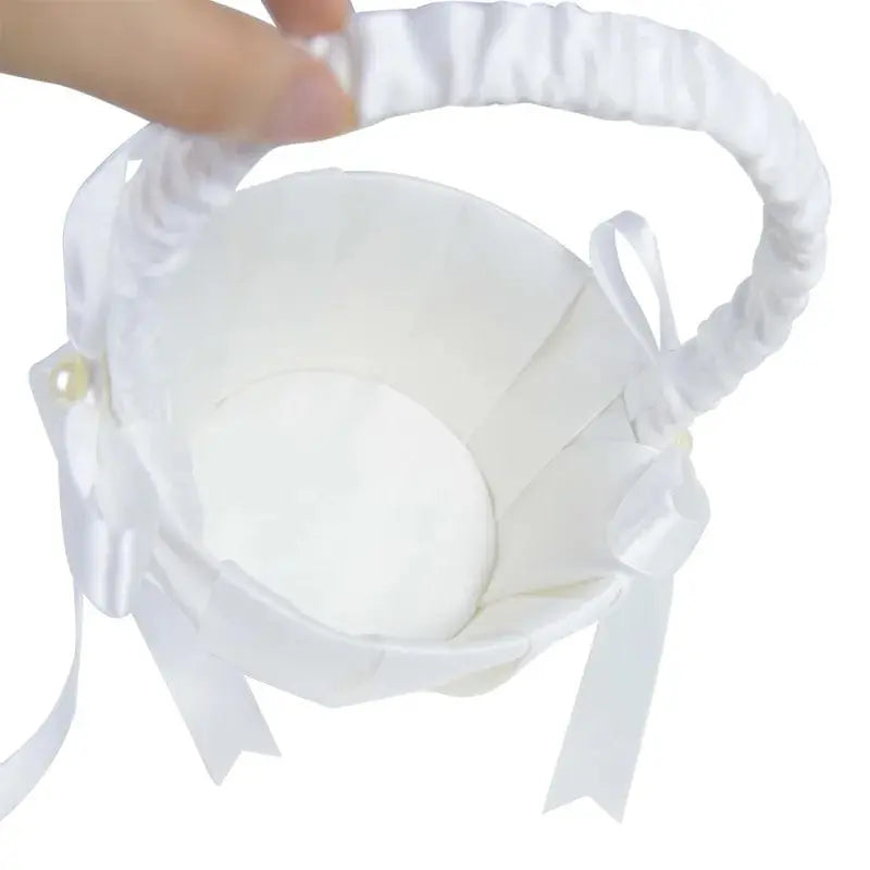 20 cm White Flower Girls Basket Silk Wedding Basket for Flower Bride/Kids Hand Held Wedding Ceremony Party Decorations - SHOWLU FASHION STORE