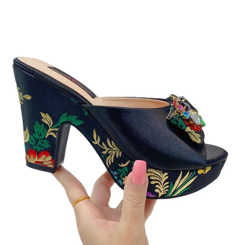 2023 Italian Designer Sandals Fashion Faux Embroidery Pattern Rhinestone Italian Design Ladies Wedding Shoes 10cm High Heels SHOWLU FASHION STORE