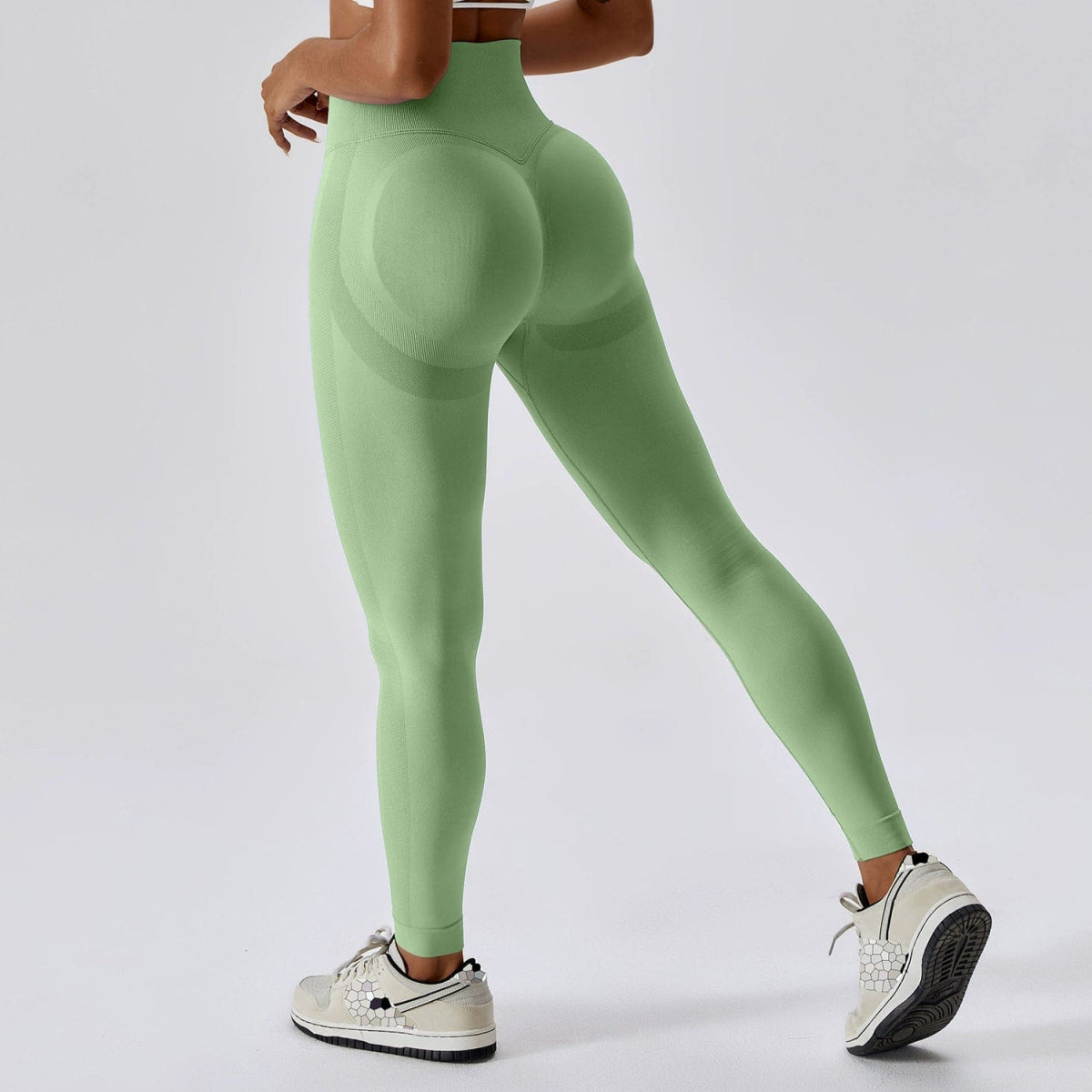 European and American Buttock Lifting Seamless Fitness Pants Belly Holding High Waist Yoga Pants Tight Cropped Pants Cycling Running Sweat pants Trousers - SHOWLU FASHION STORE