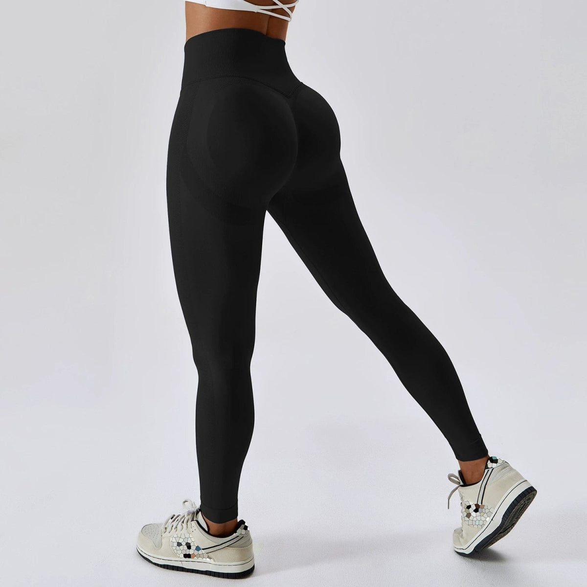 European and American Buttock Lifting Seamless Fitness Pants Belly Holding High Waist Yoga Pants Tight Cropped Pants Cycling Running Sweat pants Trousers - SHOWLU FASHION STORE