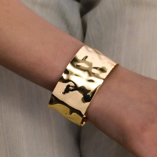 Exquisite Classic Bump Pattern Openning Bangles Bracelet For Women Cuff Bracelet Gold Color Stainless Steel Hand Ornament Gift - SHOWLU FASHION STORE