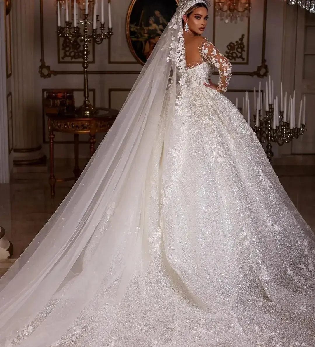 Luxury Lace Dubai Wedding Dresses Long Sleeves Sequins Beads Sheer Neck Appliques Glitter Tulle Bride Gowns Vestido de Noiva - SHOWLU FASHION STORE