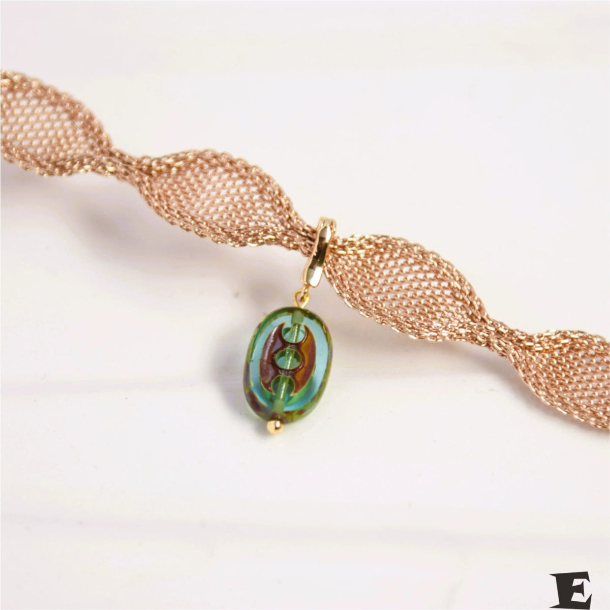 Original Exclusive Retro Gold Metal Collar Choker Clavicle Chain Fashion Street Shooting Classy Necklace for Women Hong Kong Style - SHOWLU FASHION STORE